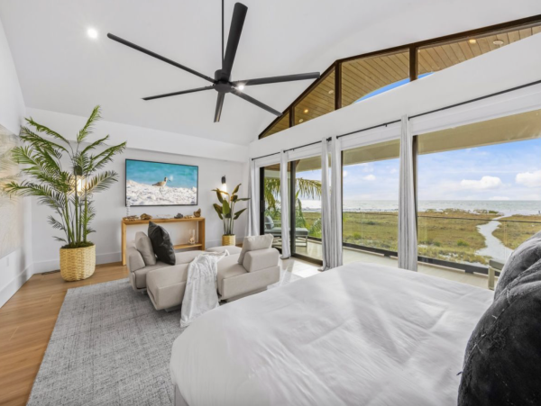 Anna Maria Island Vacation Beach Pool Home Five Bedrooms